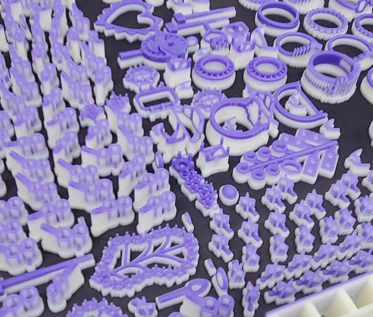 Advanced 3D printing technology for jewelry prototyping and design